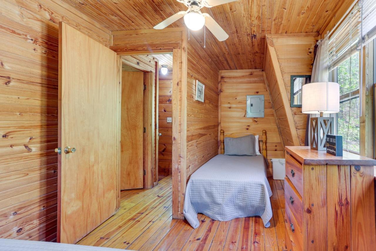 Comfy Taswell Cabin Rental - Community Amenities! Buitenkant foto